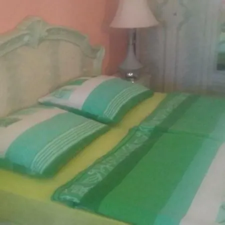 Agnesa Apartment *